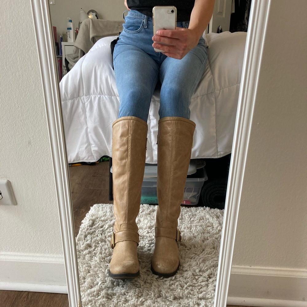STEVE madden distressed boot